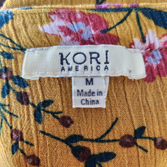 Kori American Womens Medium Gold Floral Print Button Up Blouse Balloon Sleeves - Picture 12 of 13